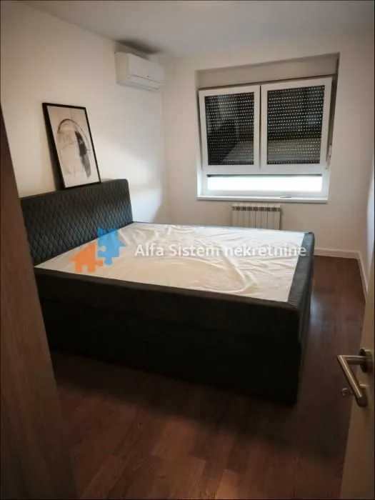 Rent, three bedroom apartment, 72m², Zemun Cara Dušana, Zemun Sve Podlokacije