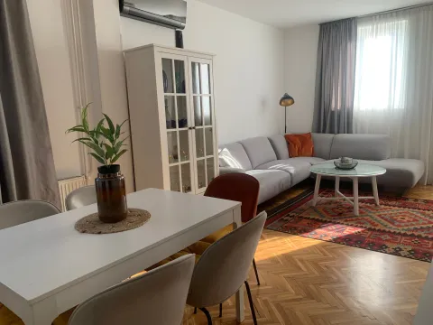 Izdavanje, kuća, 260m², Zagorič, Podgorica - image 2