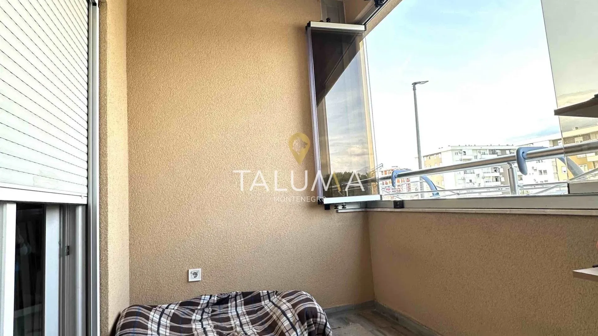 Prodaja, jednosoban stan, 51m², Tuški Put, Podgorica