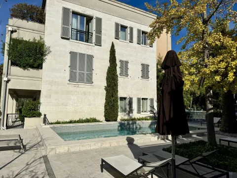 Rent, two bedroom apartment, 164m², Porto Montenegro, Tivat - image 15