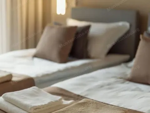 Sale, three bedroom apartment, 191m², Dobrota, Kotor - image 12