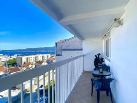 Prodaja, četvorosoban stan, 123m2, Bijela, Herceg Novi Prodaja, četvorosoban stan, 123m2, Bijela, Herceg Novi