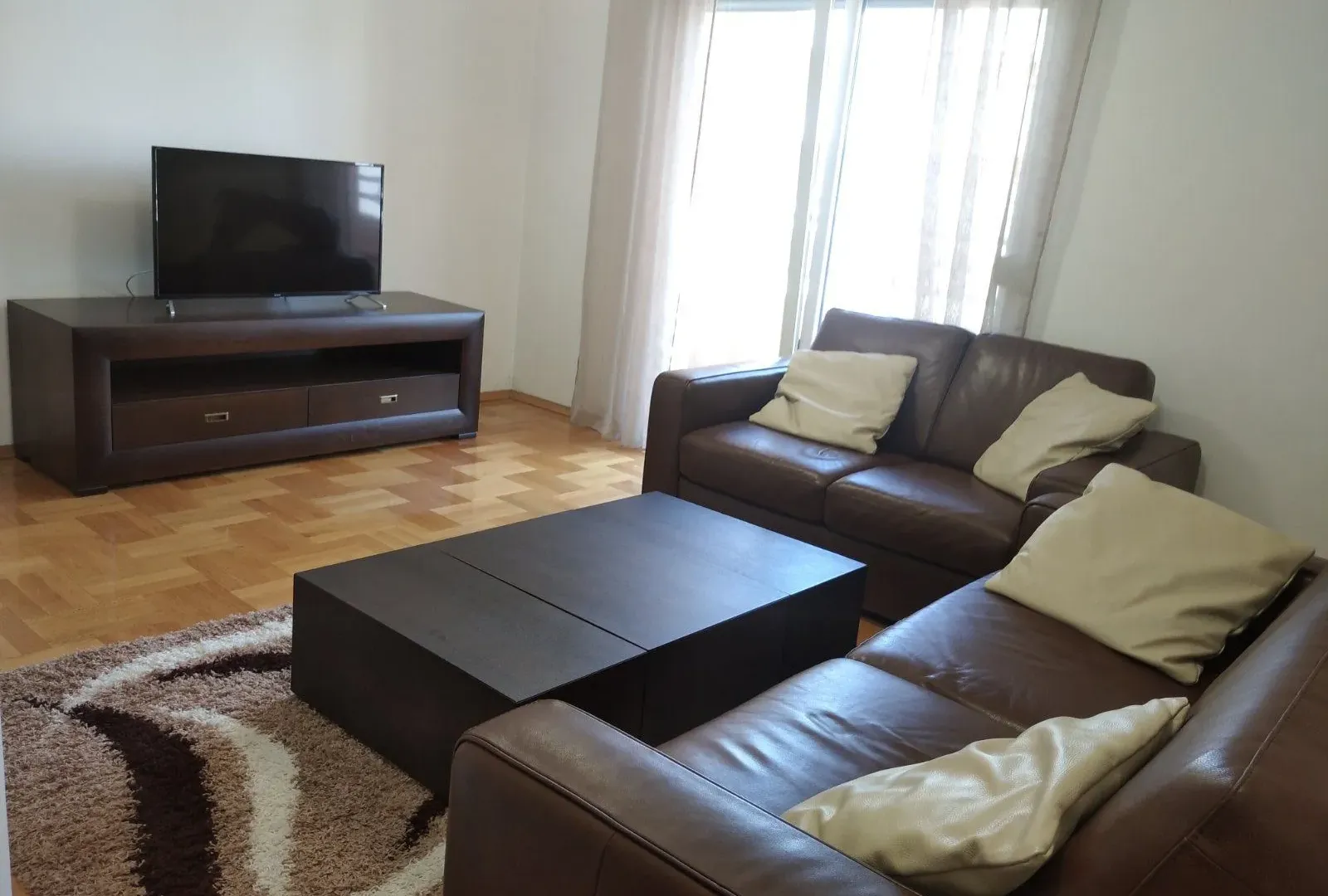 Izdavanje, stan, 75m², City Kvart, Podgorica