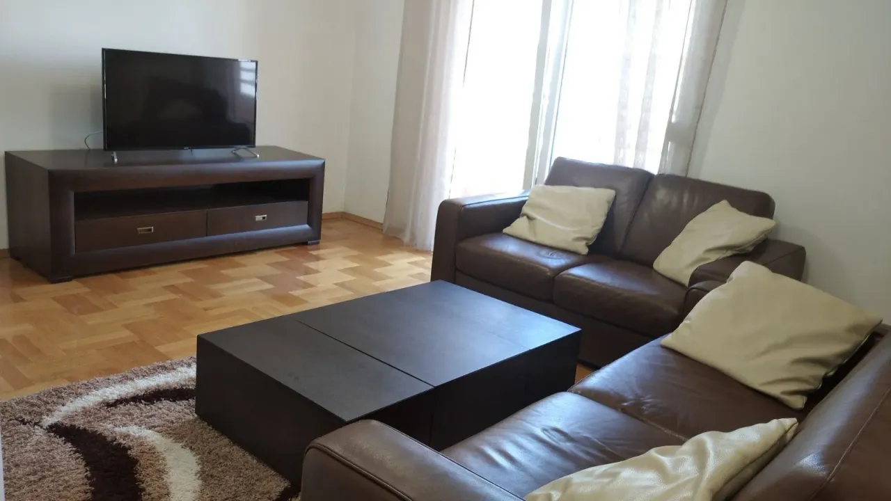 Izdavanje, stan, 75m², City Kvart, Podgorica