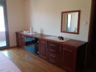 Izdavanje, dvosoban stan, 125m², Gorica C, Podgorica - image 10