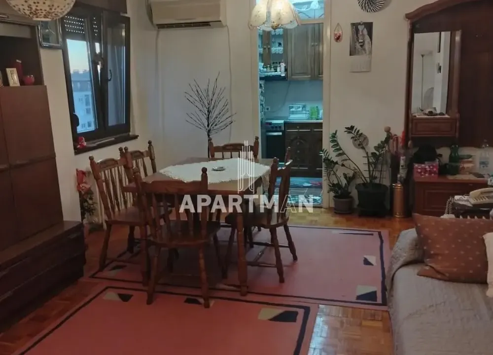 Sale, three bedroom apartment, 73m², Novi Beograd Blok 72, Novi Beograd Sve Podlokacije