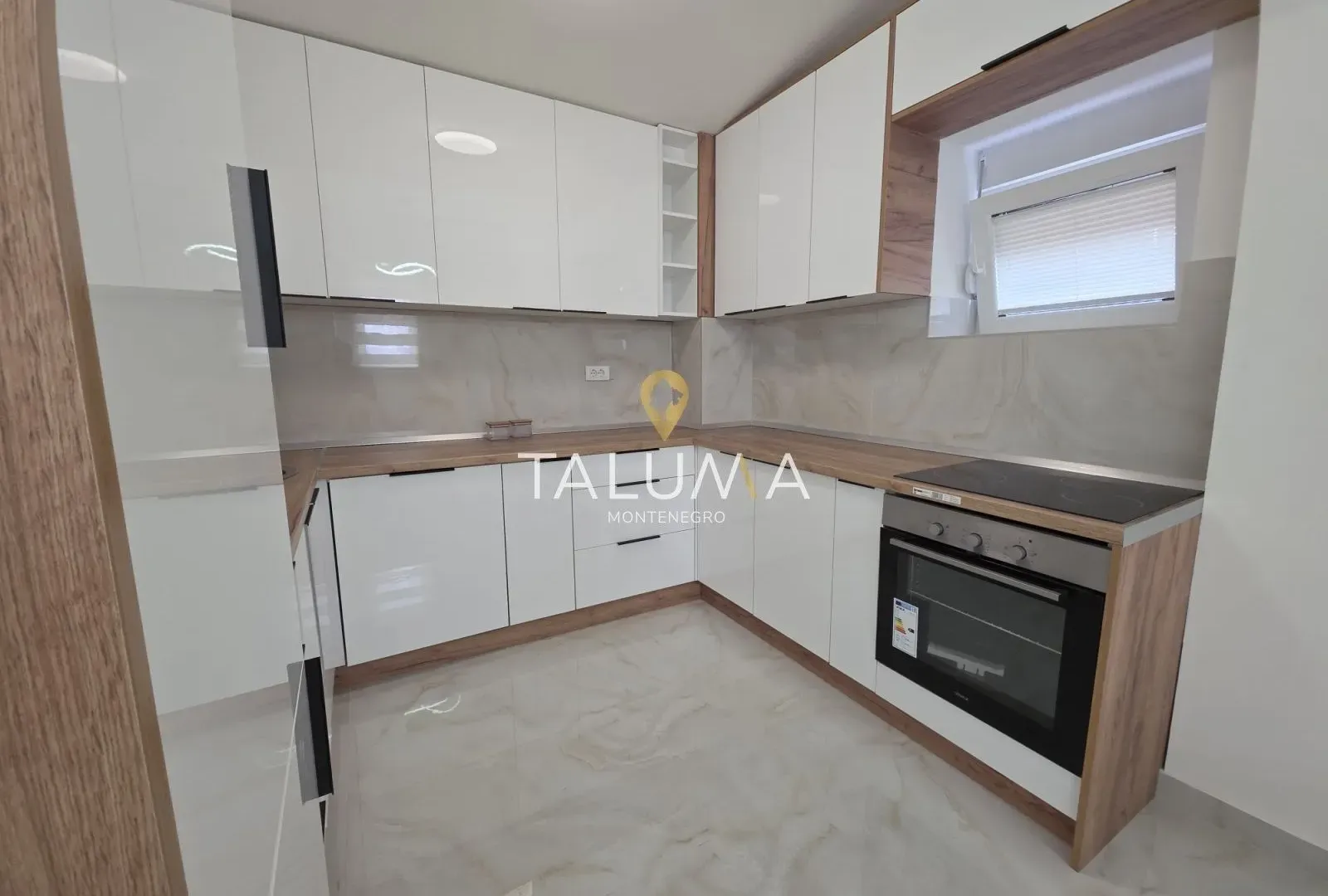 Rent, house, 100m², Malo Brdo, Podgorica