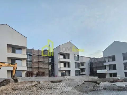 Prodaja, jednosoban stan, 51m², Radanovići, Kotor - image 1