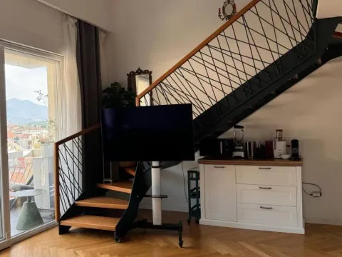 Prodaja, dvosoban stan, 68m², Centar, Tivat - image 4