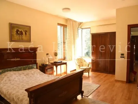 Prodaja, kuća, 1000m², Savski Venac, Beograd - image 13