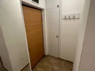 Izdavanje, jednosoban stan, 43m², Stari Aerodrom, Podgorica - image 9