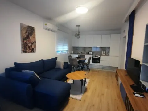 Izdavanje, jednosoban stan, 51m², Seljanovo, Tivat - image 8