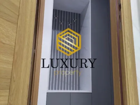 Izdavanje, jednosoban stan, 44m², City Kvart, Podgorica - image 11