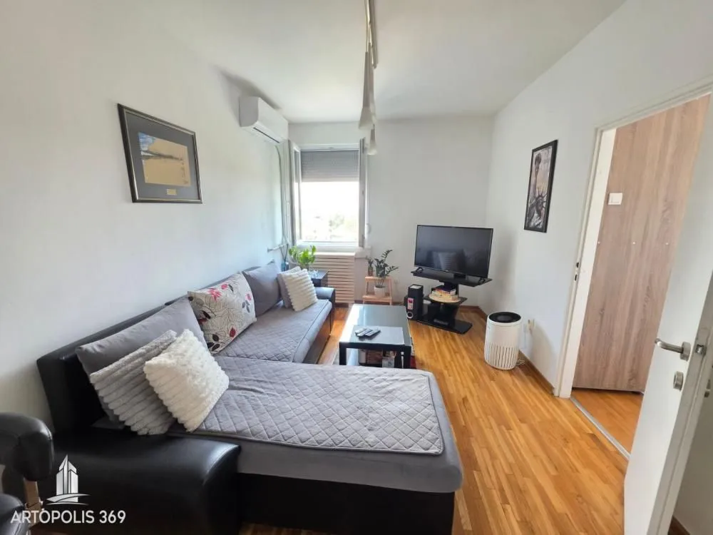 Prodaja, trosoban stan, 76m², Palilula Sve Podlokacije, Beograd