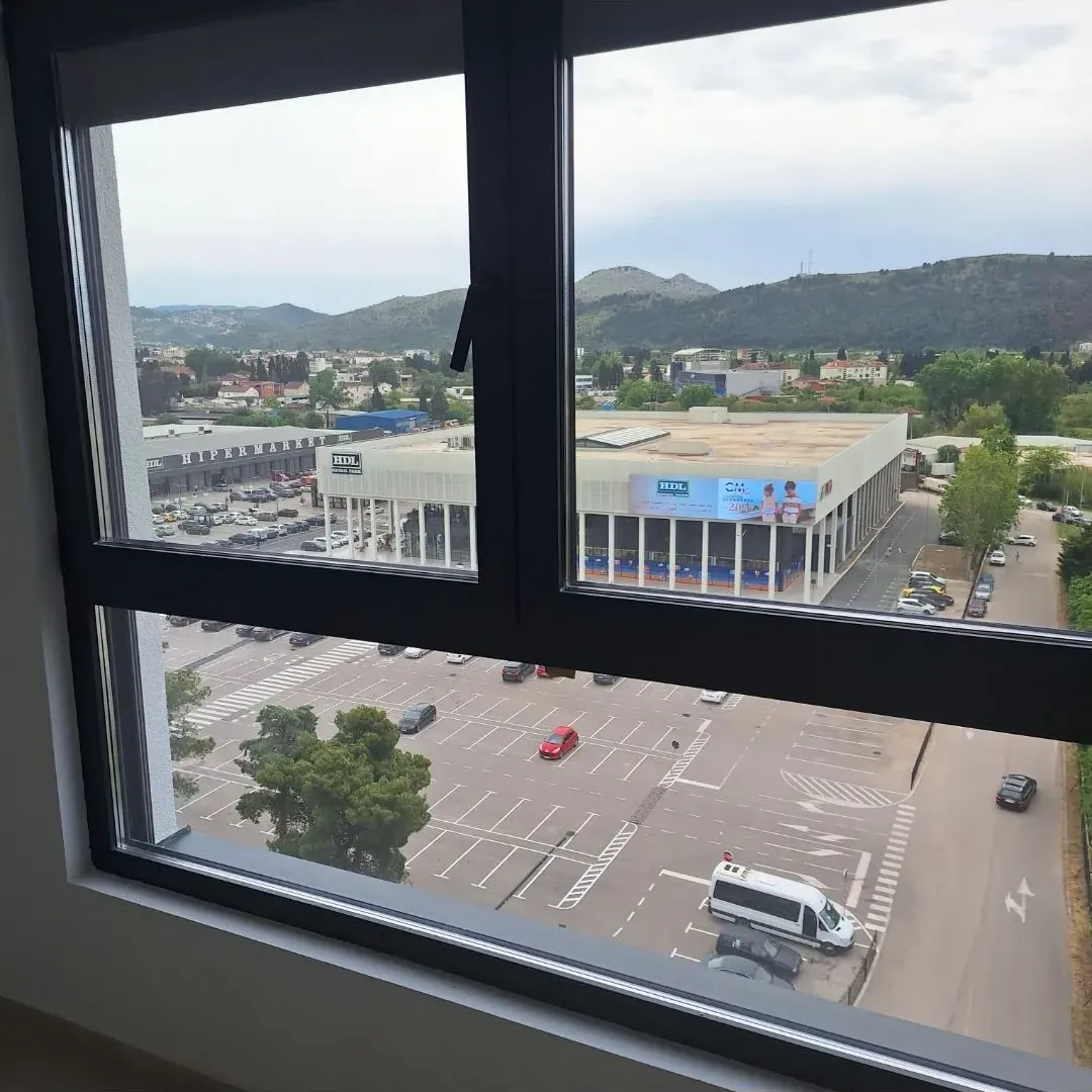 Sale, two bedroom apartment, 73m², Centar, Bar
