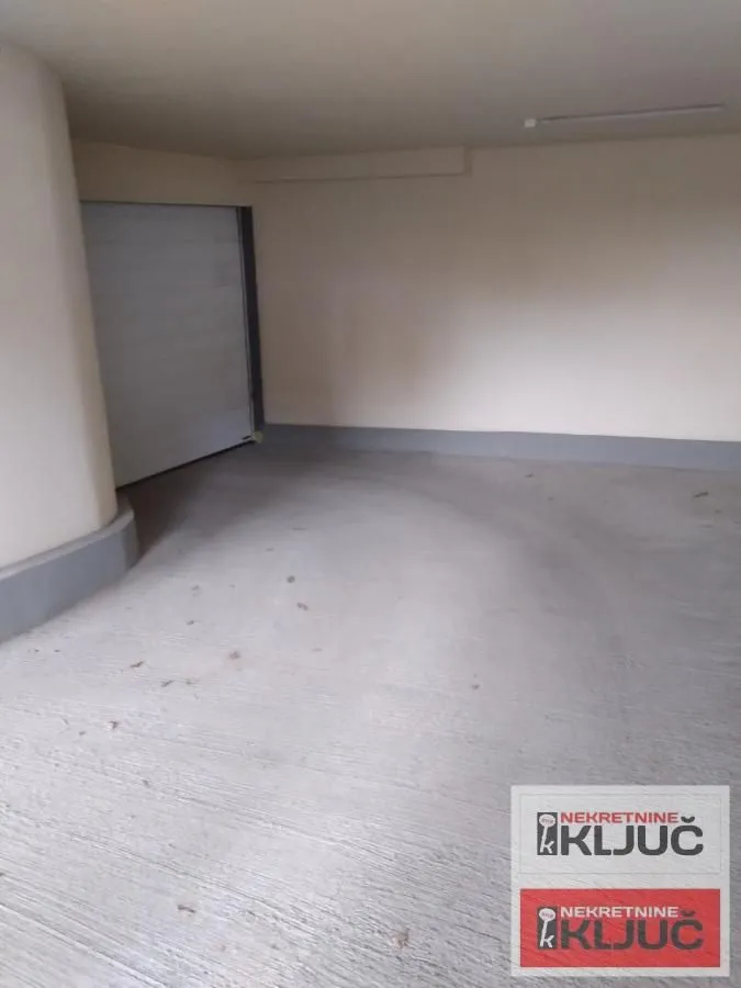 Rent, parking/garage, 12m², Telep, Novi Sad Sve Podlokacije