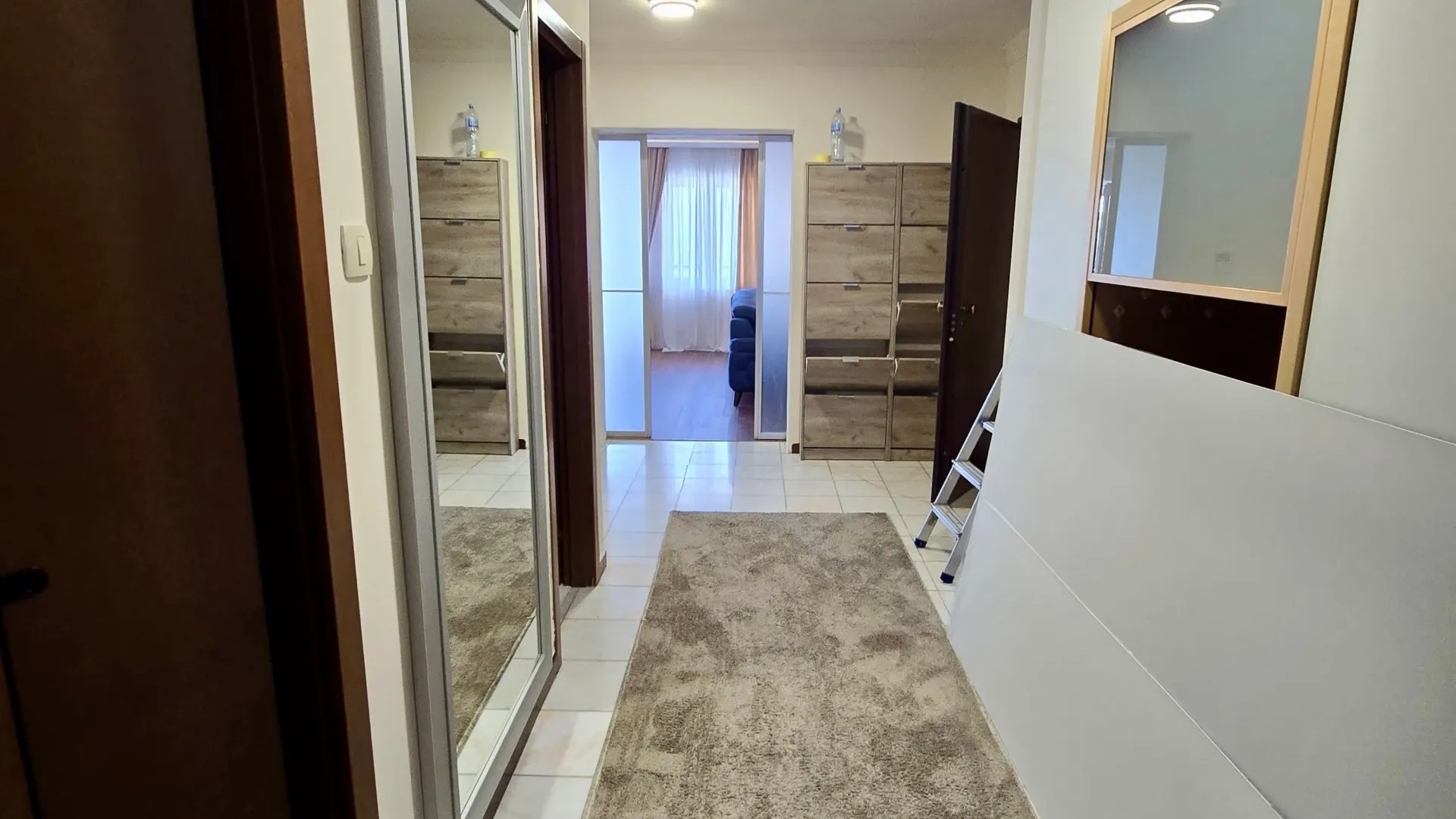 Rent, three bedroom apartment, 185m², Gorica C, Podgorica