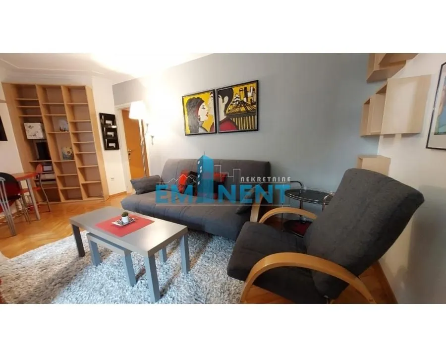 Rent, two bedroom apartment, 42m², Stari Grad, Beograd