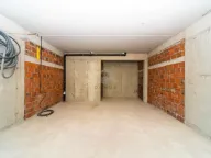 Izdavanje, poslovni prostor, 43m², Pobrežje, Podgorica - image 5