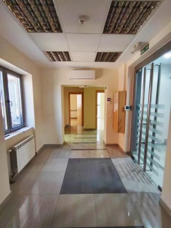 Rent, office space, 210m², Savski Venac, Beograd