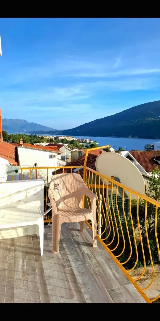 Izdavanje, jednosoban stan, 17m², Kumbor, Herceg Novi