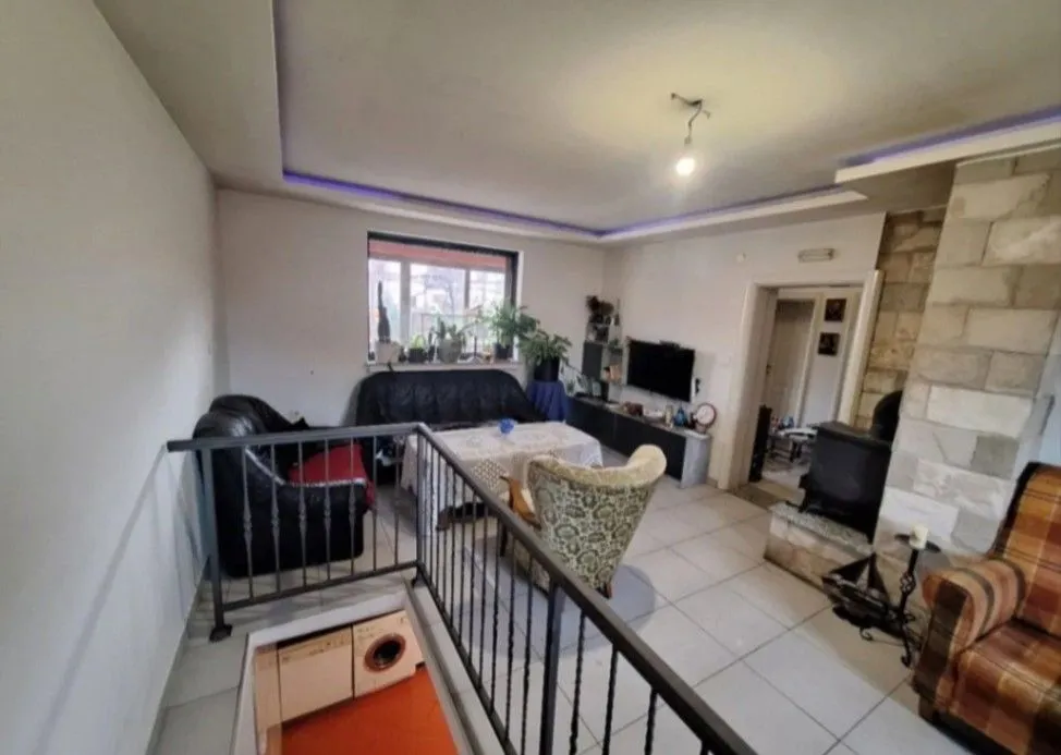 Rent, house, 110m², Stari Aerodrom, Podgorica