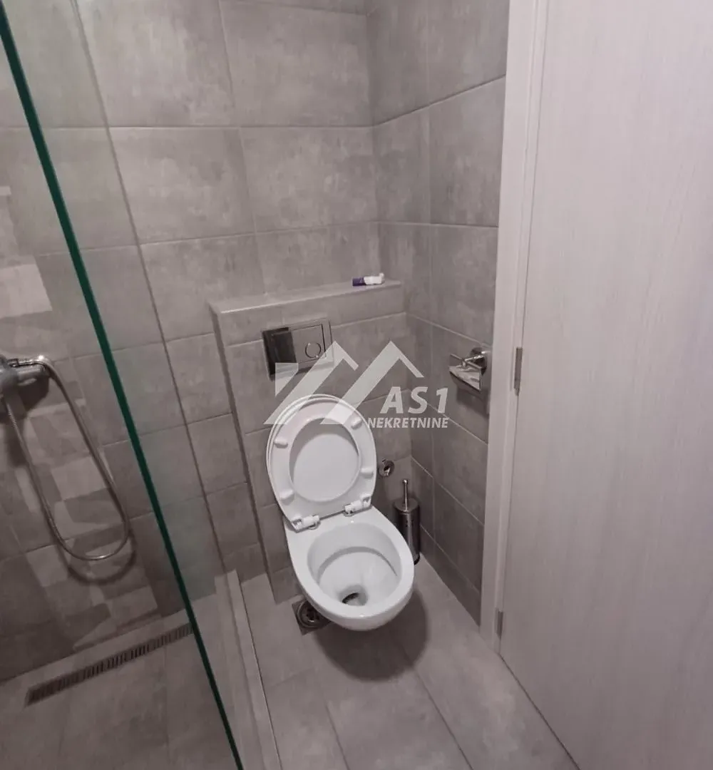 Prodaja, dvosoban stan, 44m², Podbara, Novi Sad Sve Podlokacije