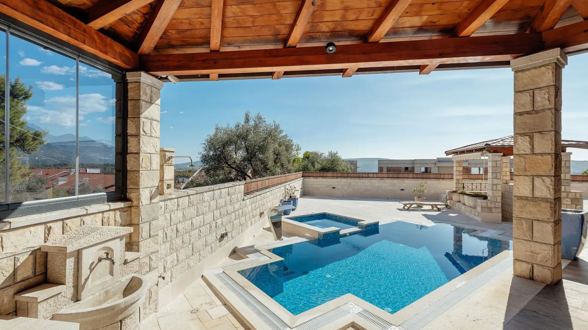 Prodaja, kuća, 240m², Kava, Tivat