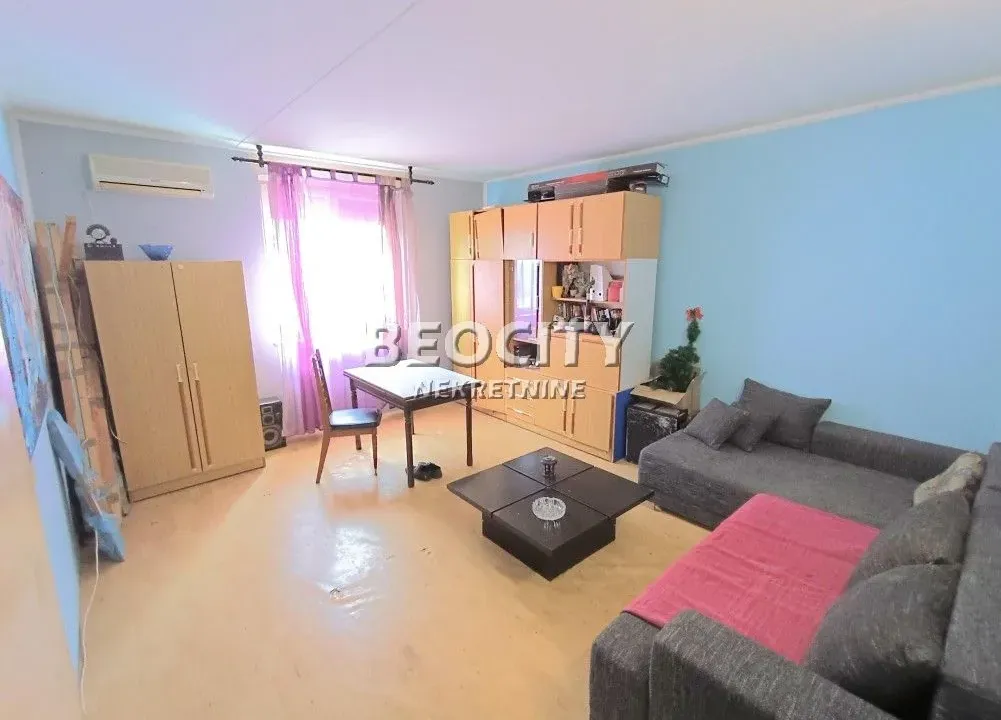 Prodaja, trosoban stan, 51m², Padinska Skela, Palilula Sve Podlokacije