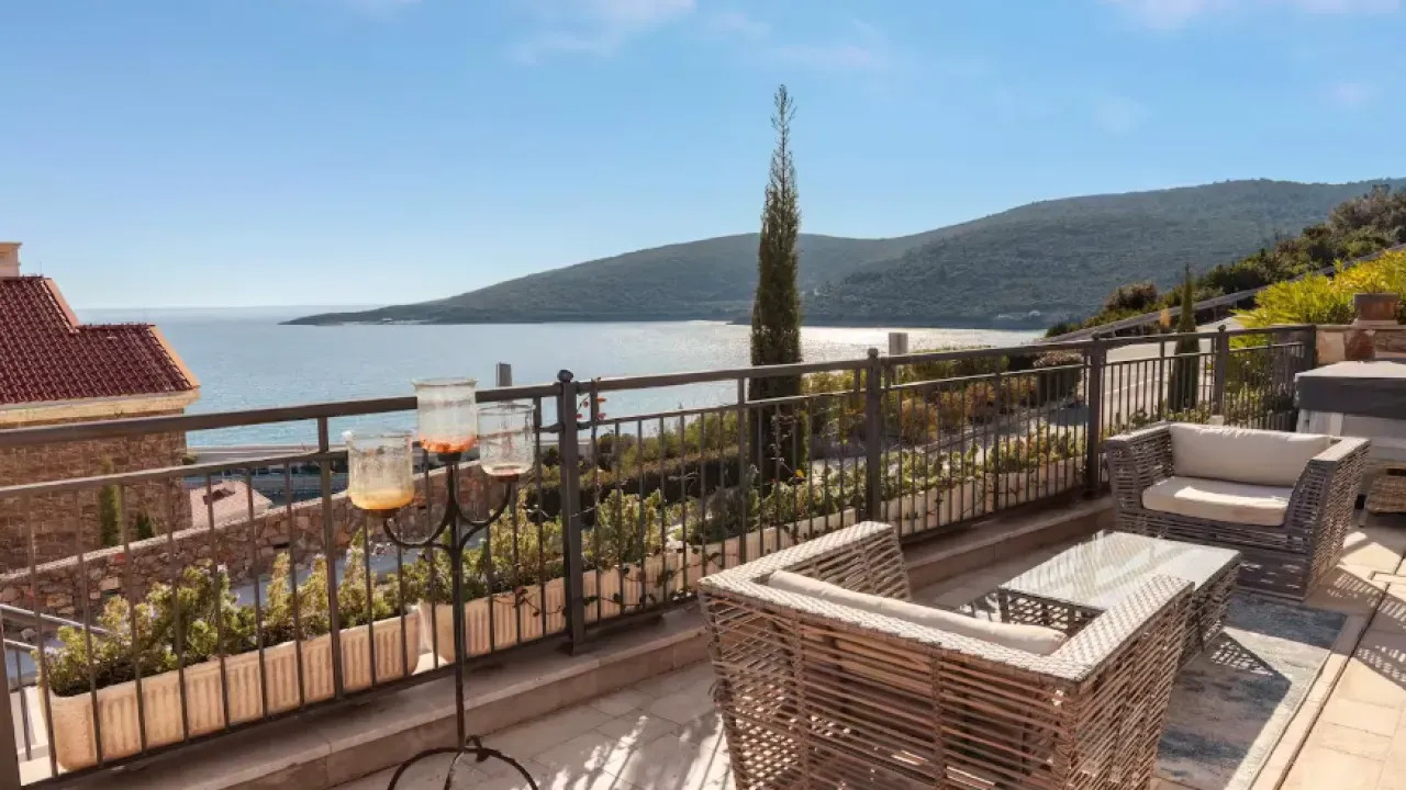 Rent, house, 145m², Luštica, Tivat