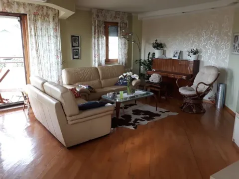 Sale, apartment, 161m², Zemun Gornji Grad, Zemun Sve Podlokacije - image 3