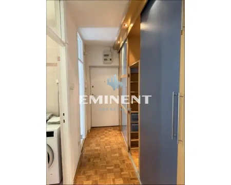 Rent, two bedroom apartment, 50m², Arena, Novi Beograd Sve Podlokacije - image 4