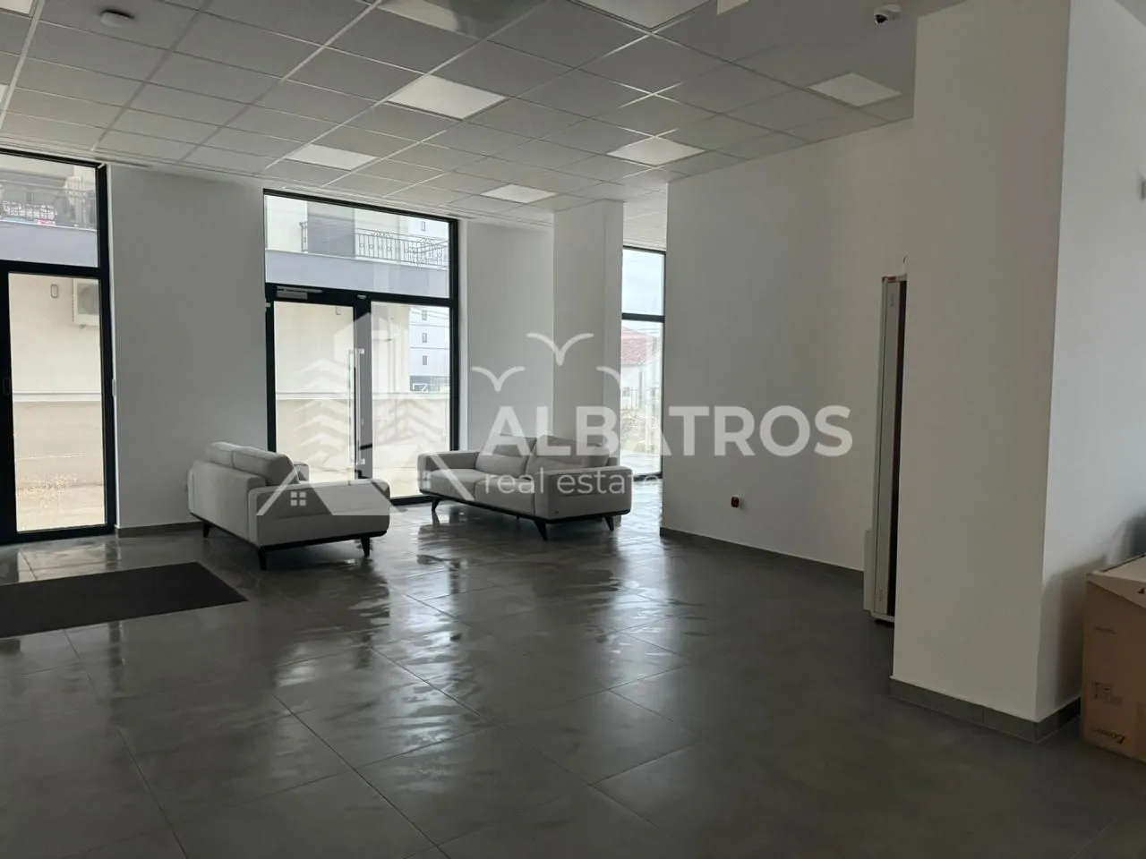 Rent, apartment, 150m², Ilino, Bar