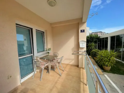 Stan-na-dan, jednosoban stan, 45m², Centar, Bar - image 13