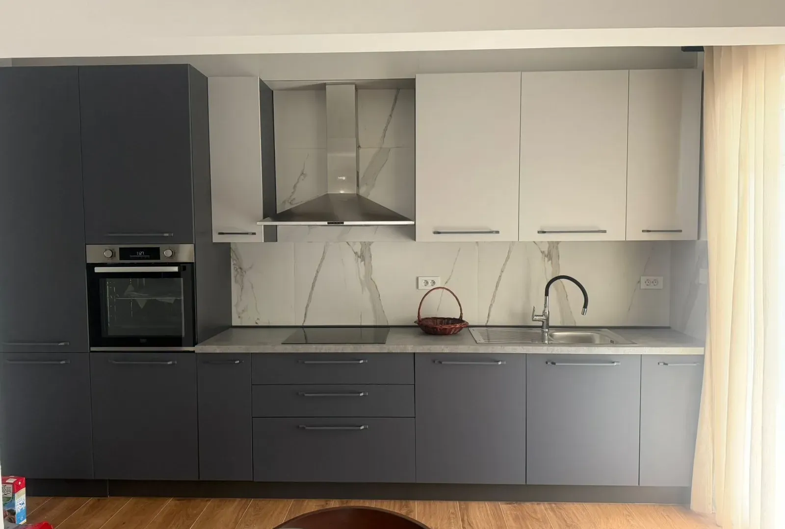 Izdavanje, jednosoban stan, 65m², Seljanovo, Tivat