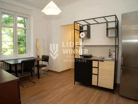 Rent, three bedroom apartment, 63m², Stari Grad, Beograd - image 2