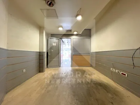 Rent, office space, 450m², Centar, Podgorica - image 4