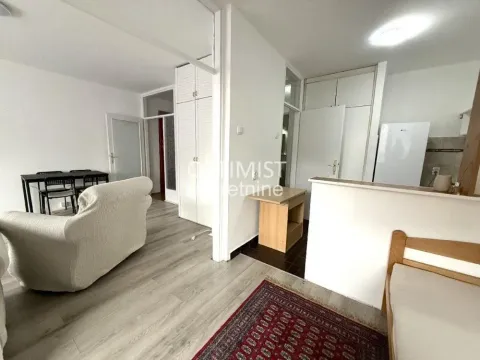 Rent, one bedroom apartment, 42m², Stari Grad, Beograd - image 4