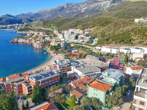 Sale, one bedroom apartment, 48m², Pržno, Budva - image 2