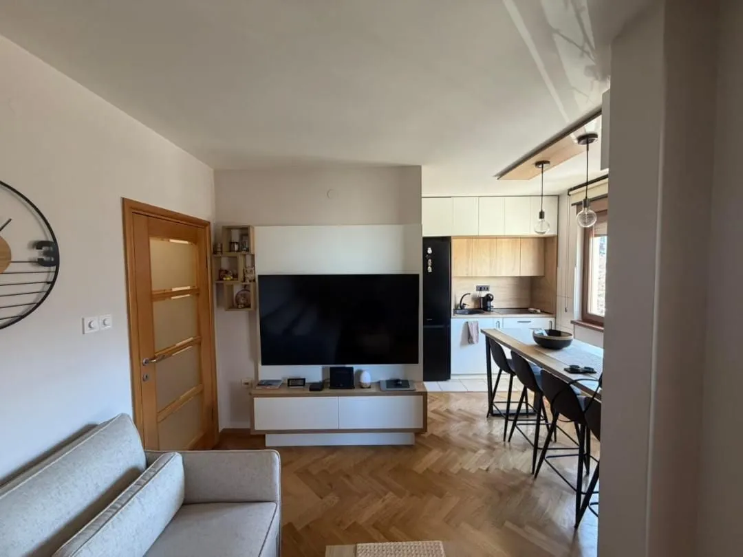 Izdavanje, stan, 30m², Blok 6, Podgorica