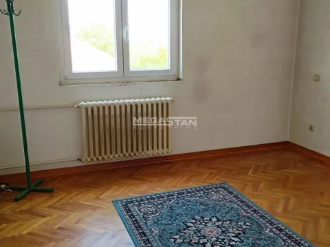 Prodaja, četvorosoban stan, 142m², Krnjaca, Palilula Sve Podlokacije - image 2