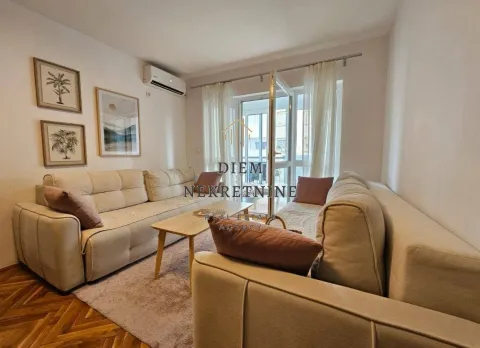 Rent, two bedroom apartment, 70m², Centar, Bar - image 9