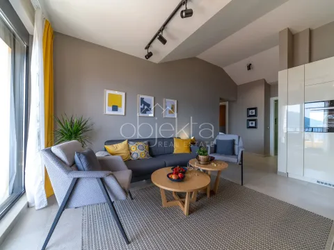 Izdavanje, stan, 65m², Tivat, Crna Gora - image 4