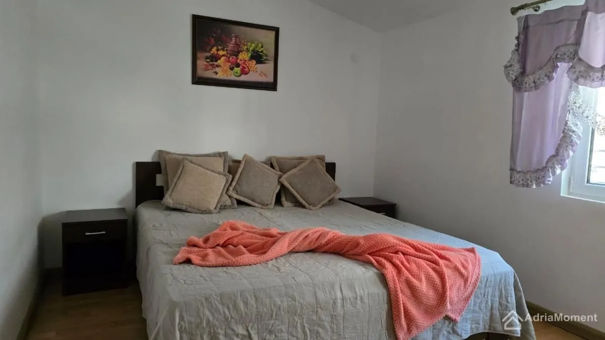Prodaja, dvosoban stan, 74m², Petrovac, Budva