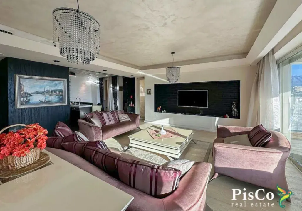 Sale, four bedroom apartment, 177m², Centar, Budva