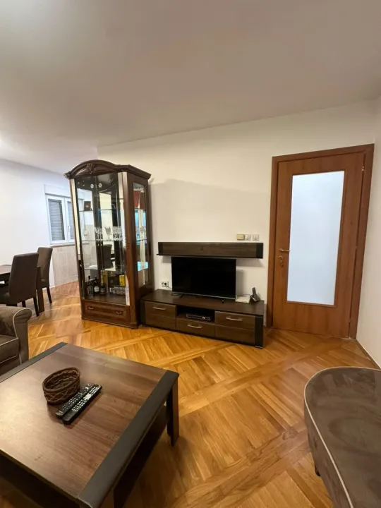 Rent, two bedroom apartment, 82m², Preko Morače, Podgorica