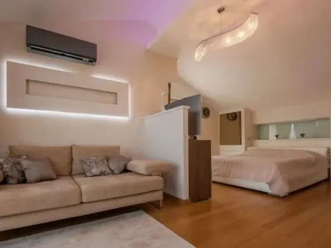 Sale, house, 365m², Krašići, Tivat - image 9
