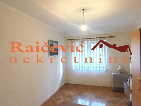 Prodaja, trosoban stan, 88m², Rakovica, Beograd - image 6