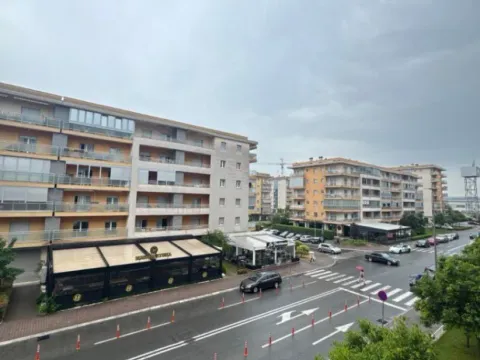 Izdavanje, dvosoban stan, 74m², City Kvart, Podgorica - image 4