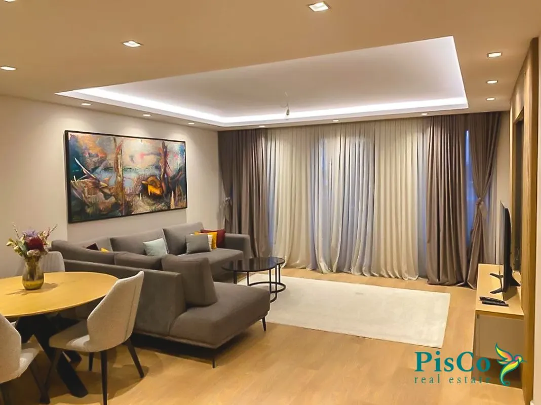 Izdavanje, dvosoban stan, 120m², Centar, Podgorica